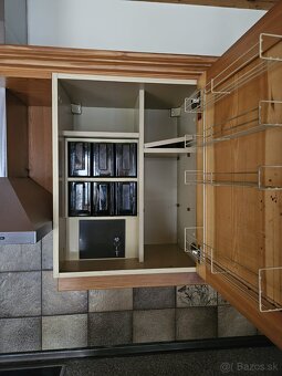 Masívna kuchynská linka z Nemecka so spotrebičmi - 8