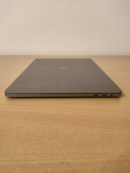 MacBook Pro 2017 13 | Core i5 • 8GB • SSD - 8