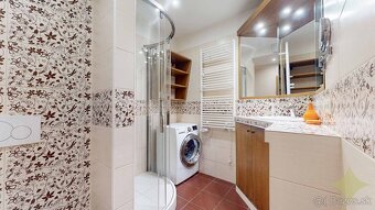 REZERVOVANÉ - Predaj | moderný 3i byt | zariadený |loggia |F - 8
