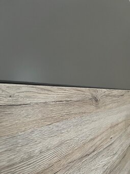 Šatníkova skriňa s posúvnymi dverami - 8