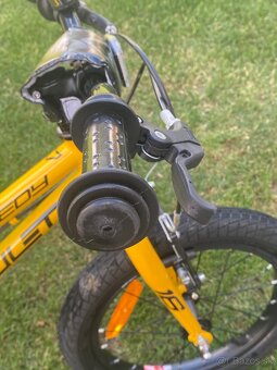 Predám detský bicykel Amulet Speedy 16” + pomocné kolieska - 8
