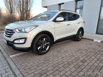 Hyundai SantaFe - 8