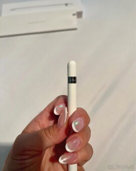 Apple pencil A1603 - 8