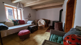 RODINNÝ DOMČEK s "VÍŠKOU" a POZEMOK 674 m2 LUBINA - NMNV - 8