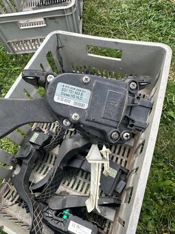 Plynovy pedal golf4 octavia 2 golf 5 jetta - 8