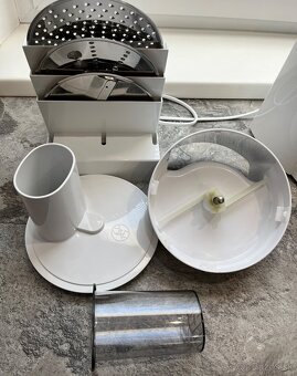 Bosch mum 4855/05 kuchynský robot 600w - 8