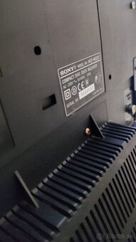 Sony HCD-RG222 Mini Hi-Fi systém / 3-CD menič / MP3 - 8