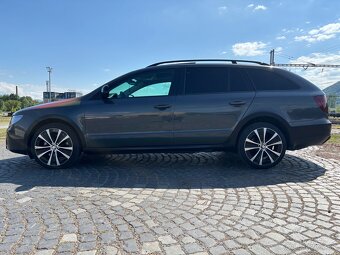 Predam Skoda Superb Scout, 4x4, 2.0 tdi - 8