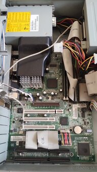 Predám retro počítač HP Vectra VL 400 DT - 8