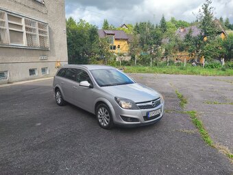 Predám Opel Astra 1.7 CDTI 2010 - 8