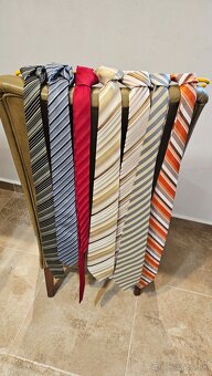 Nový čierny oblek veľ.56 na výšku190 cm + košeľa a kravata - 8