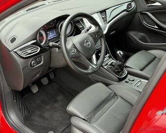 Opel Astra 1.6 CDTI TOP výbava - 8