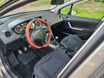 Peugeot 308 1.6Hdi - 8