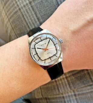 Československé mechanické vintage retro hodinky PRIM Televiz - 8