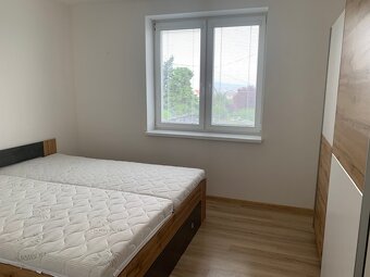 Zariadený 1-izb.byt v novostavbe RD, Nitra, Čermáň - 8