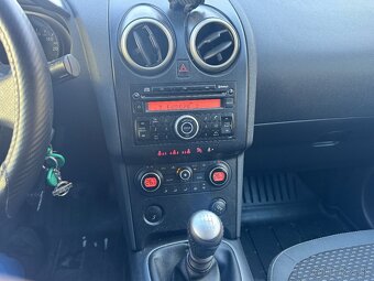 Nissan Qashqai - 8