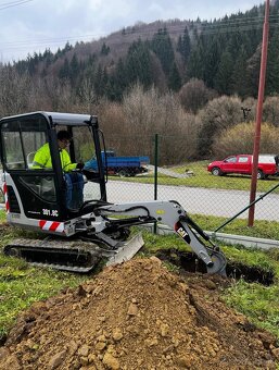 Zemné a výkopové práce - preprava materiálov PB/PU - 8