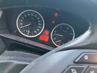 BMW rad 5 525d - 8
