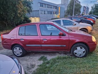 Renault Clio Thalia - SC814DU (Červená, 218 000 km)
- 8