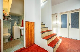 5-izbový RD v obci MADUNICE,o výmere 240 m2, pozemok 706 m2 - 8