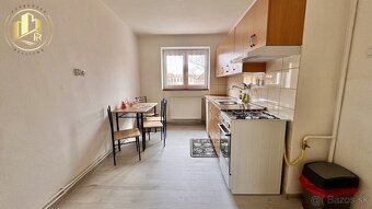Útulný 2 izbový byt na prenájom v širšom centre Popradu - 8
