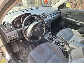 Mazda 3 1,6 benzín r.v. 2006 - 8