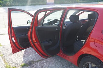 Hyundai i20 2009 - 8