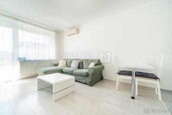 GESTTO | ZARIADENÝ 2-IZBOVÝ BYT NA PRENÁJOM | BOTANICKÁ ULIC - 8