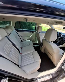 Škoda superb 2.0tdi Dsg Prékium Edícia 2020 140kw - 8