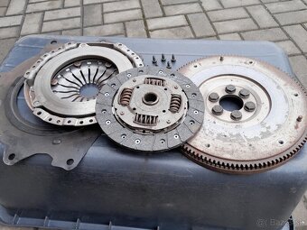 Motor AWY 1.2HTP 40kW 6-ventil - 8