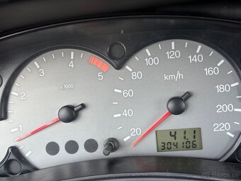 Ford Focus mk1 - 8