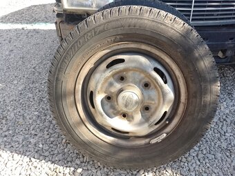 195/70R15C - 8