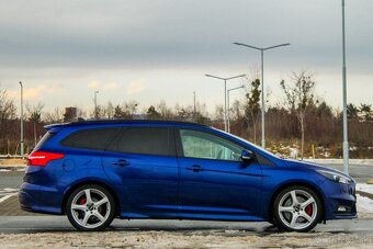 Ford Focus Kombi 2.0 EcoBoost ST X - 8