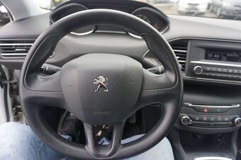 PEUGEOT 308 1.2 VTi 82PS 2015 - 8