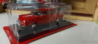 Modely aut - 8