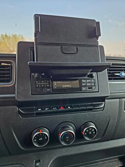 🚚 Renault Master 2.3 dCi Valník s plachtou, spacia nadstavba - 8