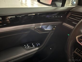 VW Touareg R-Line 3.0 V6 TDI - 8