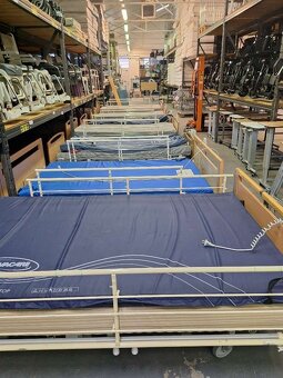 Ošetrovateľská posteľ OPUS - 8