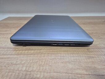 Asus Vivobook X540BA /AMD A6-9225/4GB RAM/FHD/256GB SSD - 8