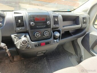 Peugeot Boxer 2.2 - 8