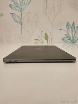 Macbook Pro A1708 i5/8 GB RAM/256 GB SSD - 8