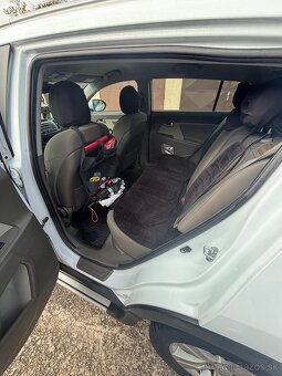 Kia Sportage 2.0 CRDi 4W A/T - 8