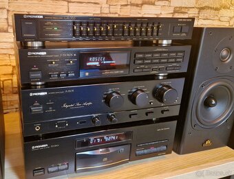 Pioneer A-550R - 8