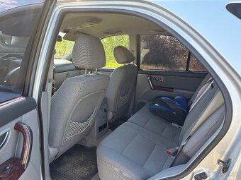 KIA Sorento 2,5 CRDI 103kw automat - 8