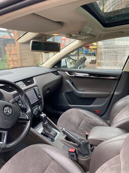 Škoda octavia 3 2015 Laurin & klement 110 kW dsg pano - 8