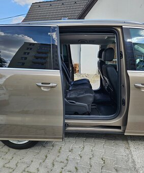 Volkswagen Sharan 2.0 TDI - automat - 7-miestny - highline - 8
