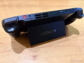 Lenovo LEGION GO - 8