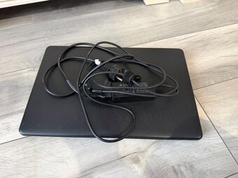 Hp notebook vyborny stav - 8