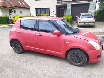 Suzuki Swift 1.3 - 8