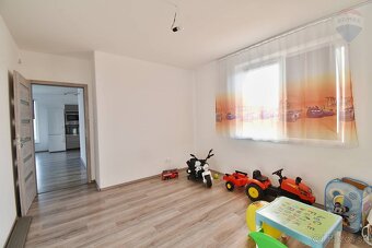 Na predaj 4 izbový rodinný dom vo Veľkom Mederi - 8